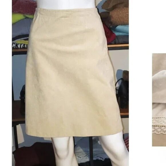 Elegant Tan Mini Skirt - Picture 1 of 8